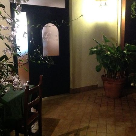 L' Aia Antica Bed & Breakfast Veroli Bagian luar foto