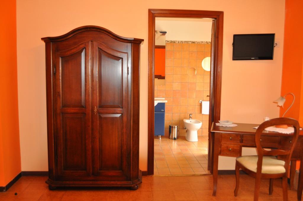 L' Aia Antica Bed & Breakfast Veroli Bagian luar foto