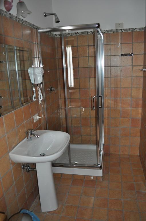 L' Aia Antica Bed & Breakfast Veroli Bagian luar foto